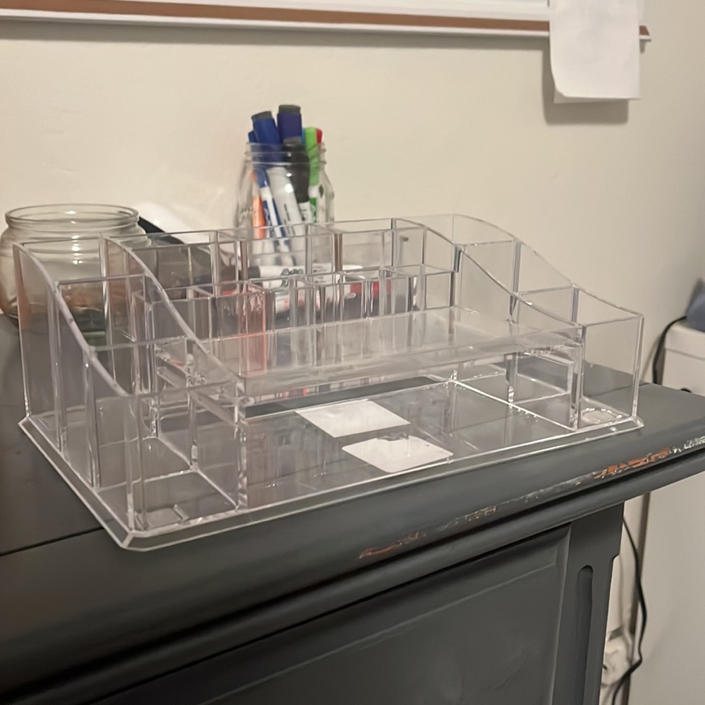 Makeup Organizer !